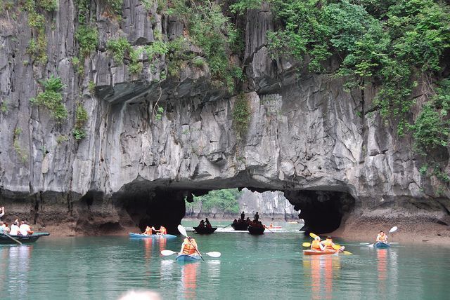 Hang Luồn - Du Lịch Phú Sĩ